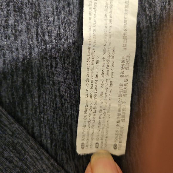 Marika 1X Soft Gray Hooded Long Sleeve Top - Picture 8 of 9